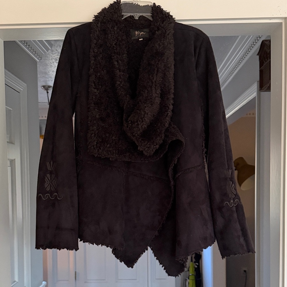 Johnny Was Women's Black Jacket with Embroidered Details